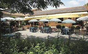 Logis Hotel Restaurant Le Flamant Rose Camargue